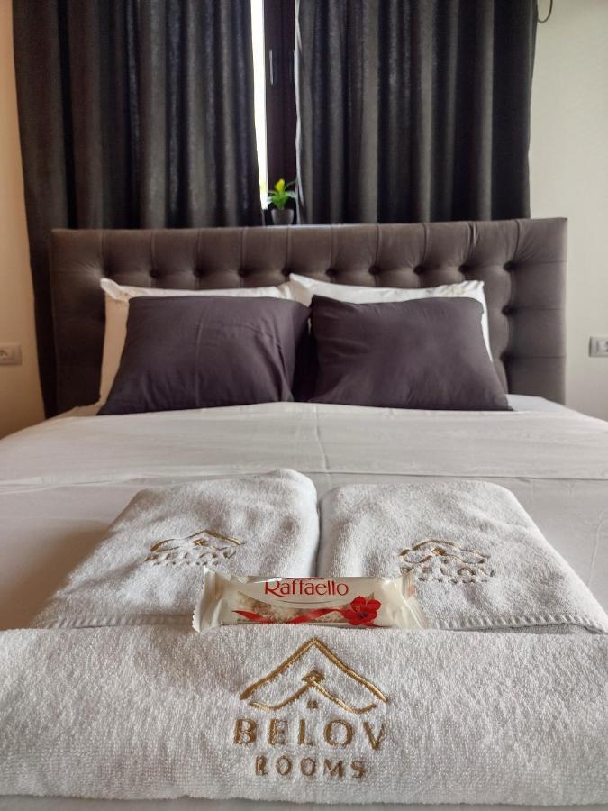 Belov Rooms And Apartments デミル・カピヤ エクステリア 写真